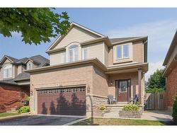 95 Hemlock Way Grimsby, ON L3M 0A9