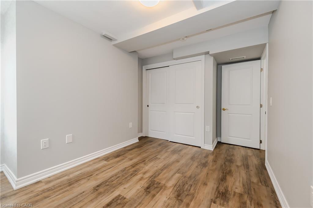103-58 Beverly Street, Cambridge, ON - Indoor Photo Showing Other Room