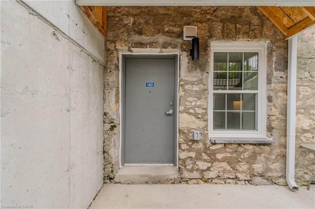 103-58 Beverly Street, Cambridge, ON - Outdoor