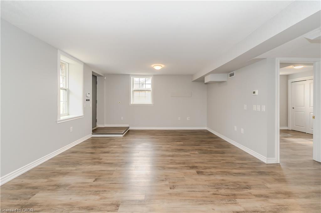 103-58 Beverly Street, Cambridge, ON - Indoor Photo Showing Other Room