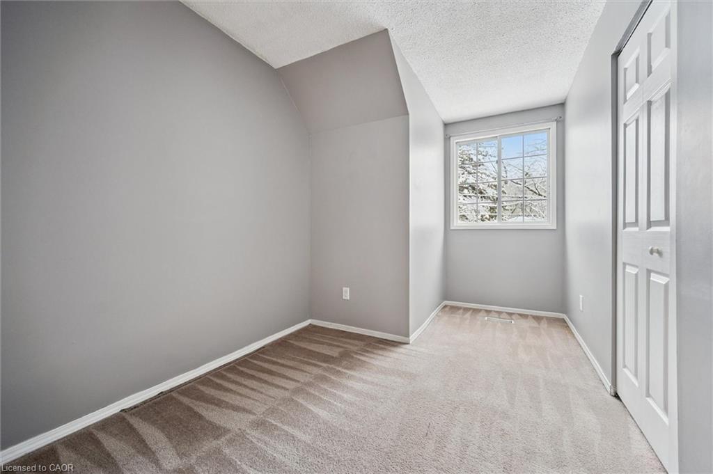 291 Patricia Avenue, Kitchener, ON - Indoor Photo Showing Other Room