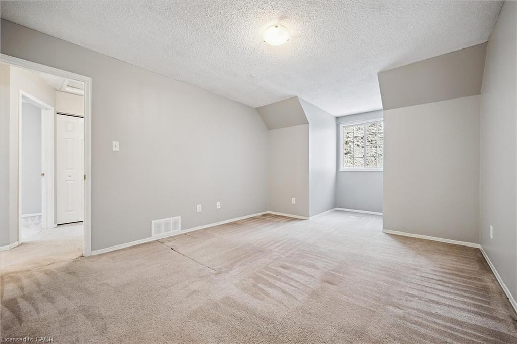 291 Patricia Avenue, Kitchener, ON - Indoor Photo Showing Other Room