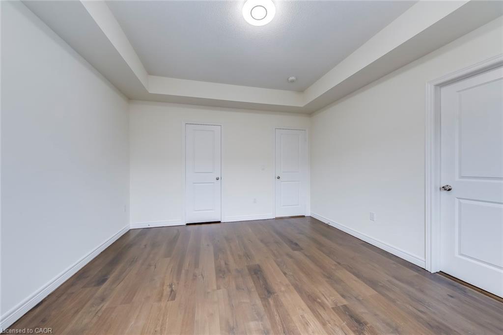 3130 Goodyear Road, Burlington, ON - Indoor Photo Showing Other Room