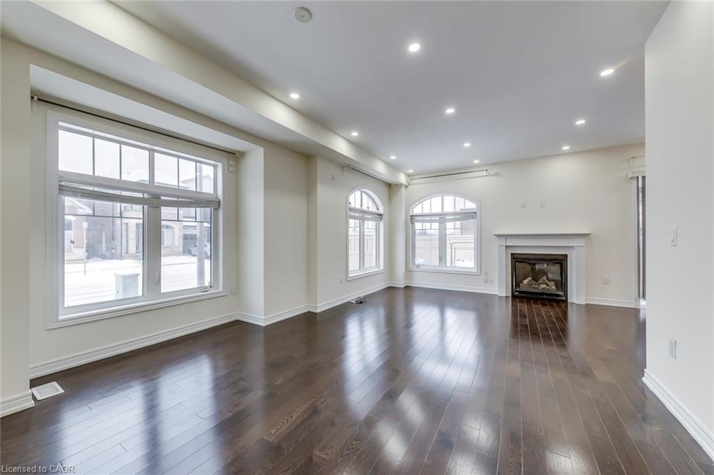 3130 Goodyear Road, Burlington, ON - Indoor With Fireplace