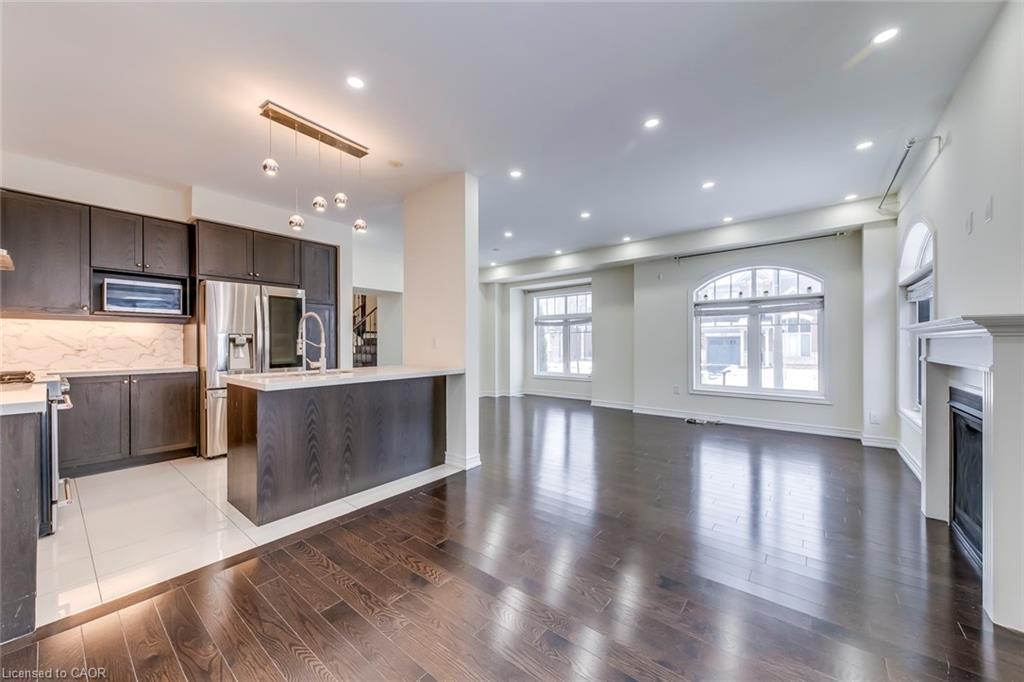 3130 Goodyear Road, Burlington, ON - Indoor Photo Showing Kitchen With Fireplace With Upgraded Kitchen