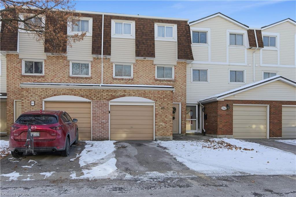 65-11 Harrisford Street, Hamilton, ON - Outdoor