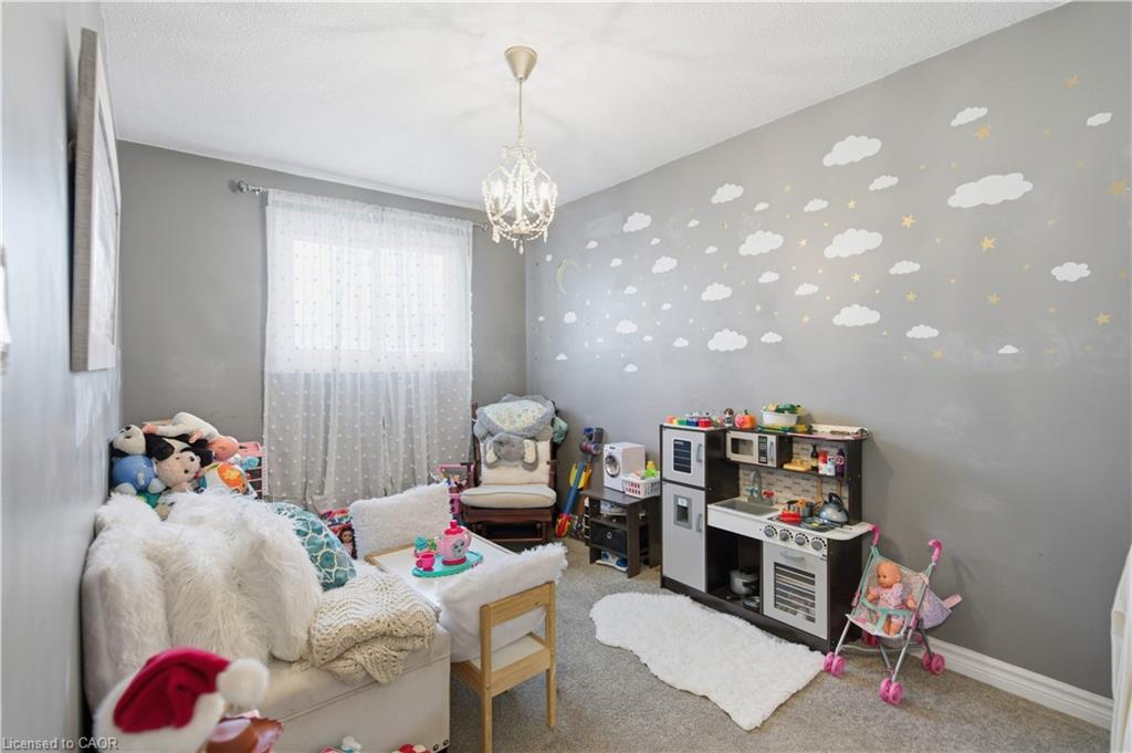 65-11 Harrisford Street, Hamilton, ON - Indoor