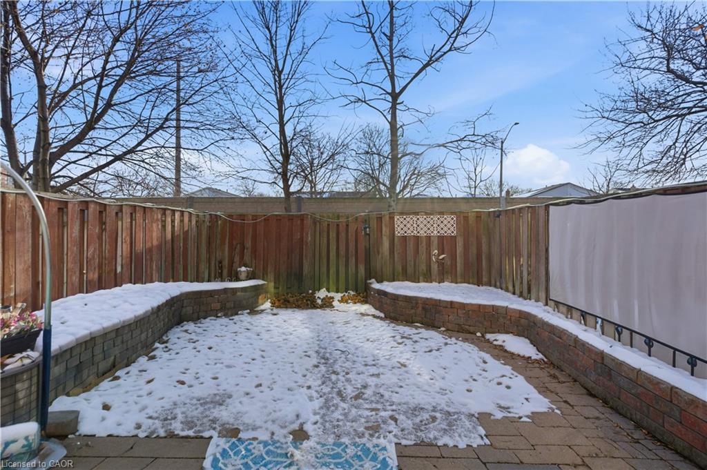 65-11 Harrisford Street, Hamilton, ON - Outdoor With Backyard