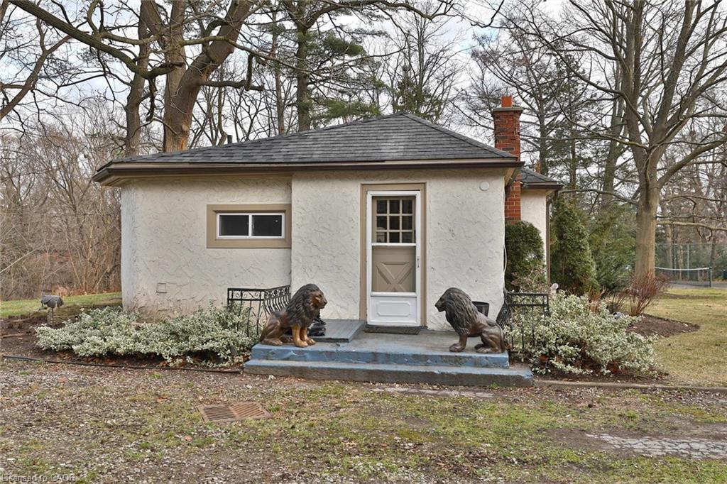 Cottage-243 Shoreacres Road, Burlington, ON - Outdoor