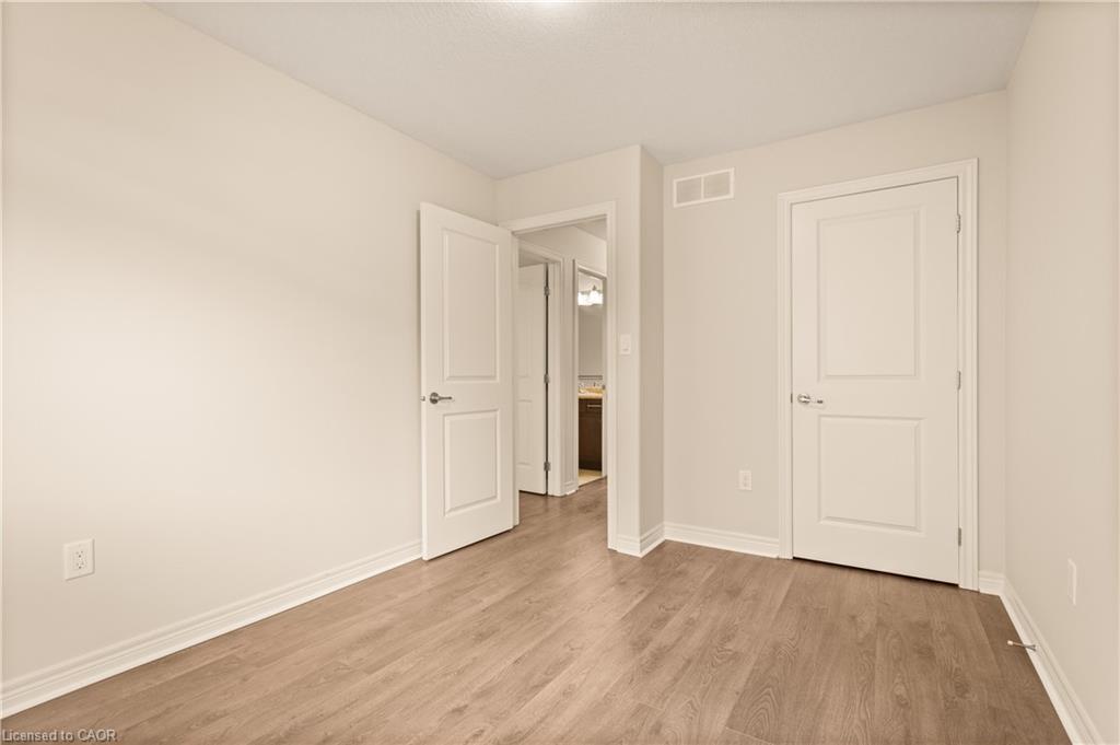 33-6 Chestnut Drive, Grimsby, ON - Indoor Photo Showing Other Room