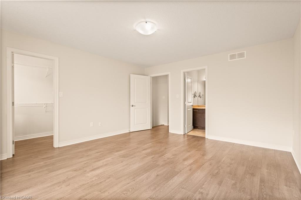 33-6 Chestnut Drive, Grimsby, ON - Indoor Photo Showing Other Room