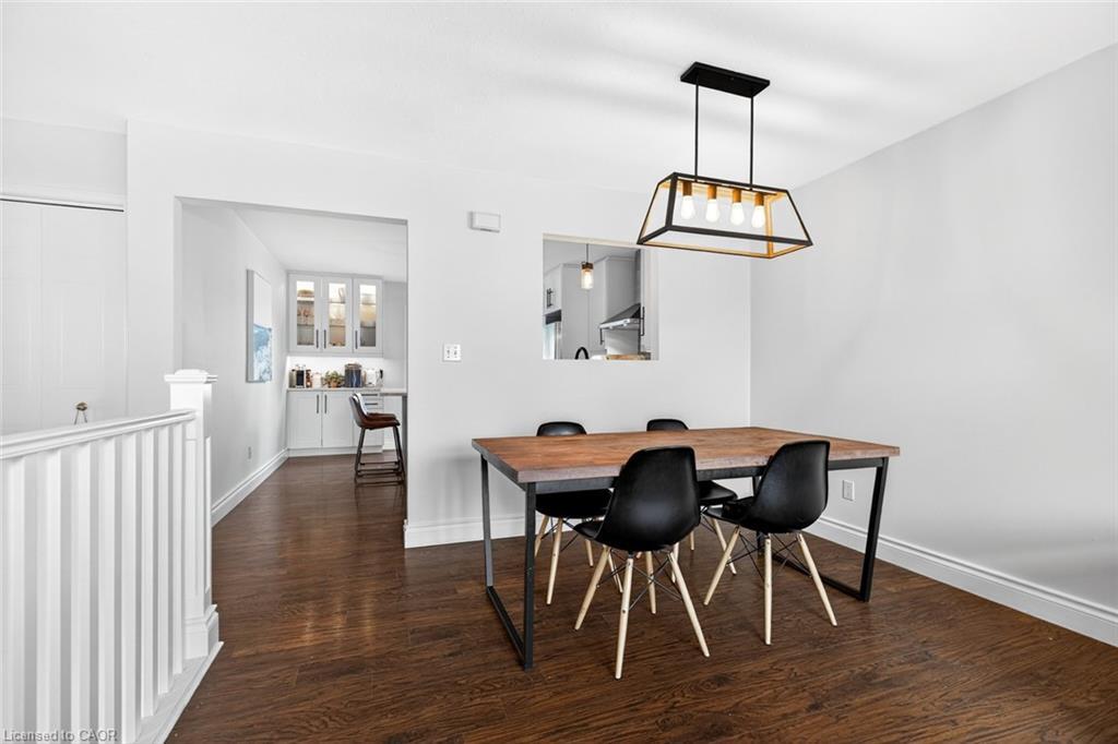 7 Anderson Crescent, Smithville, ON - Indoor Photo Showing Dining Room