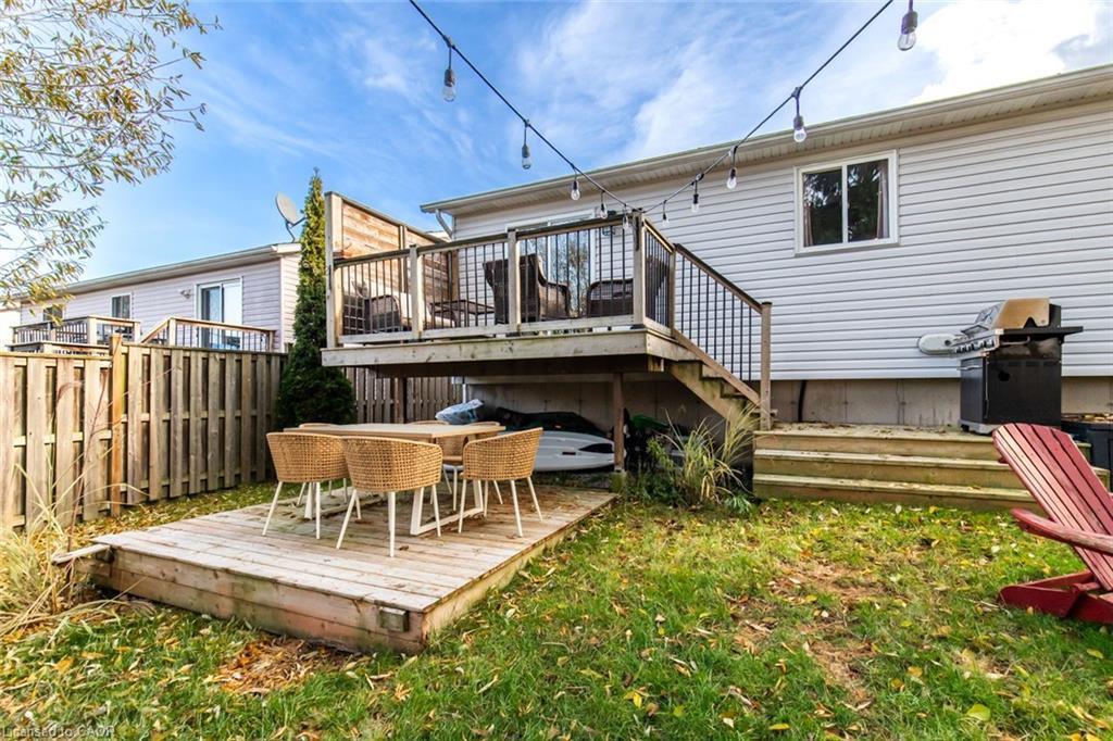 7 Anderson Crescent, Smithville, ON - Outdoor With Deck Patio Veranda With Exterior