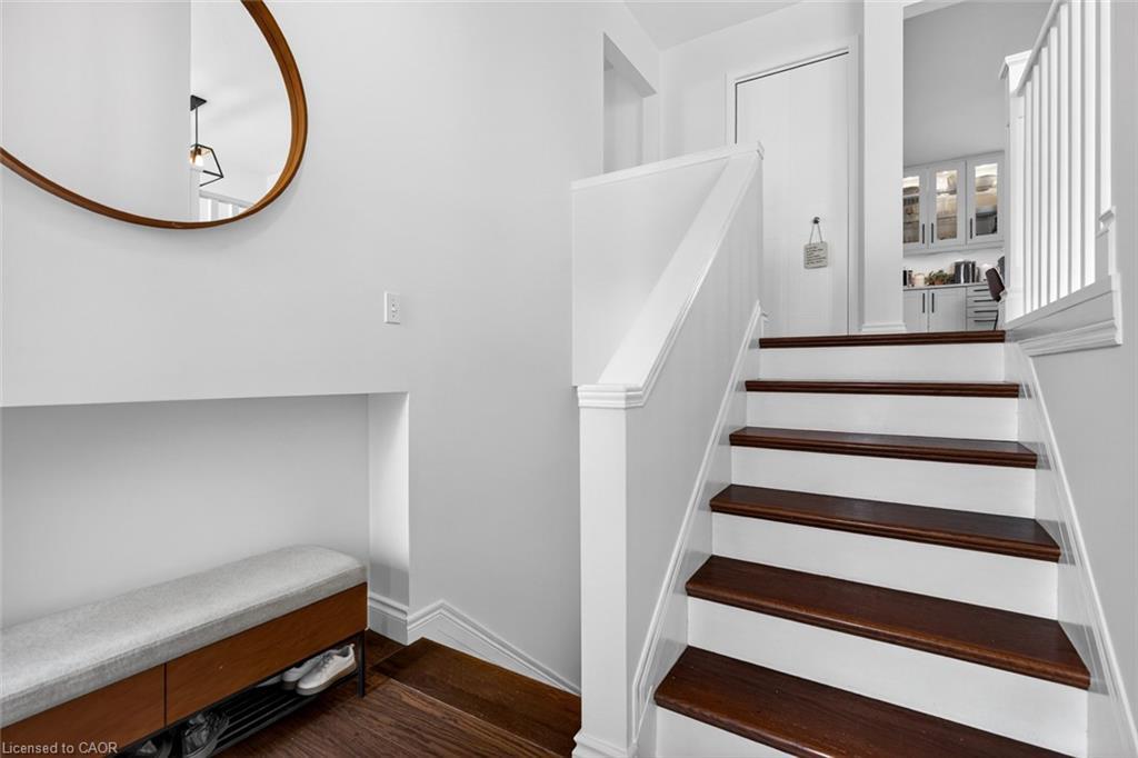 7 Anderson Crescent, Smithville, ON - Indoor Photo Showing Other Room