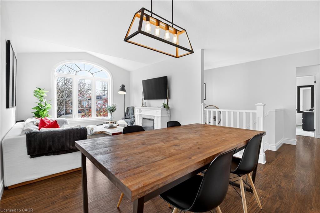 7 Anderson Crescent, Smithville, ON - Indoor Photo Showing Other Room