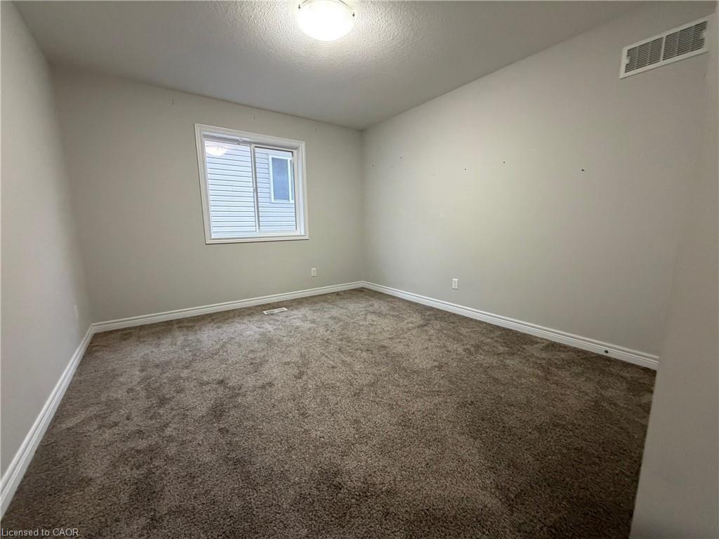 36 Sparrow Avenue, Cambridge, ON - Indoor Photo Showing Other Room