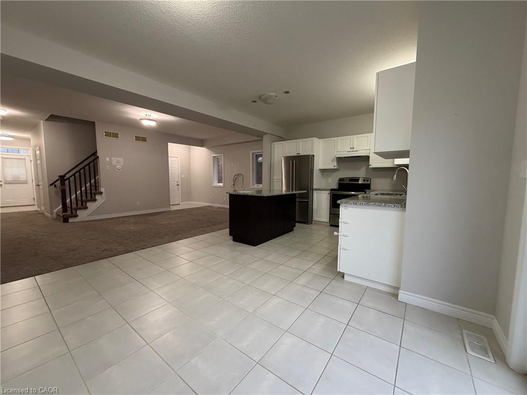 36 Sparrow Avenue, Cambridge, ON - Indoor Photo Showing Kitchen