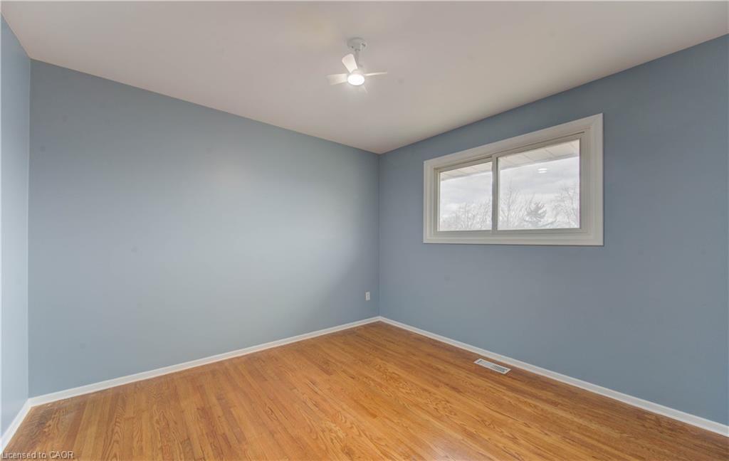 27 Margaret Avenue N, Waterloo, ON