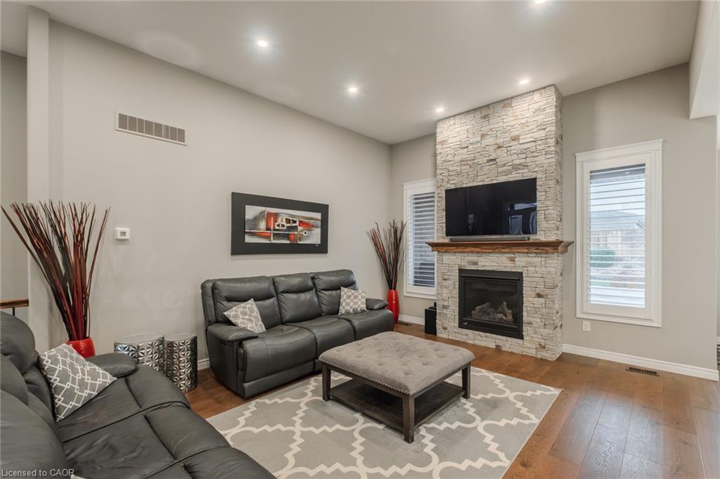 208 Oak Street, Simcoe, ON - Indoor Photo Showing Living Room With Fireplace