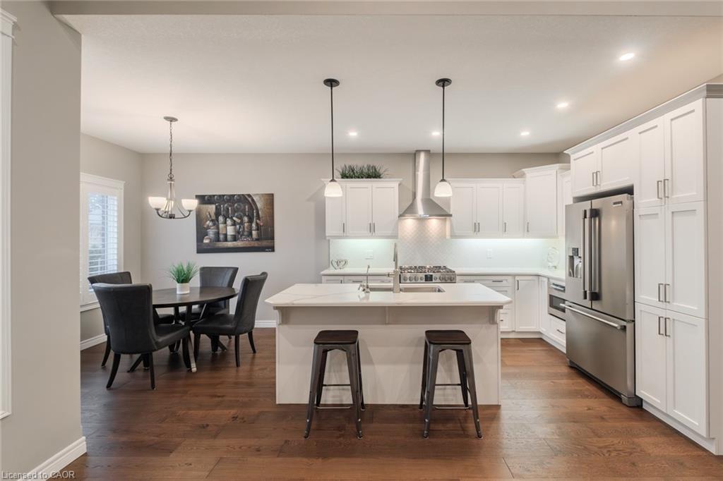 208 Oak Street, Simcoe, ON - Indoor