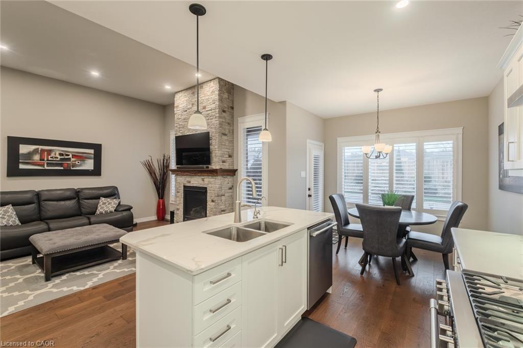 208 Oak Street, Simcoe, ON - Indoor With Fireplace