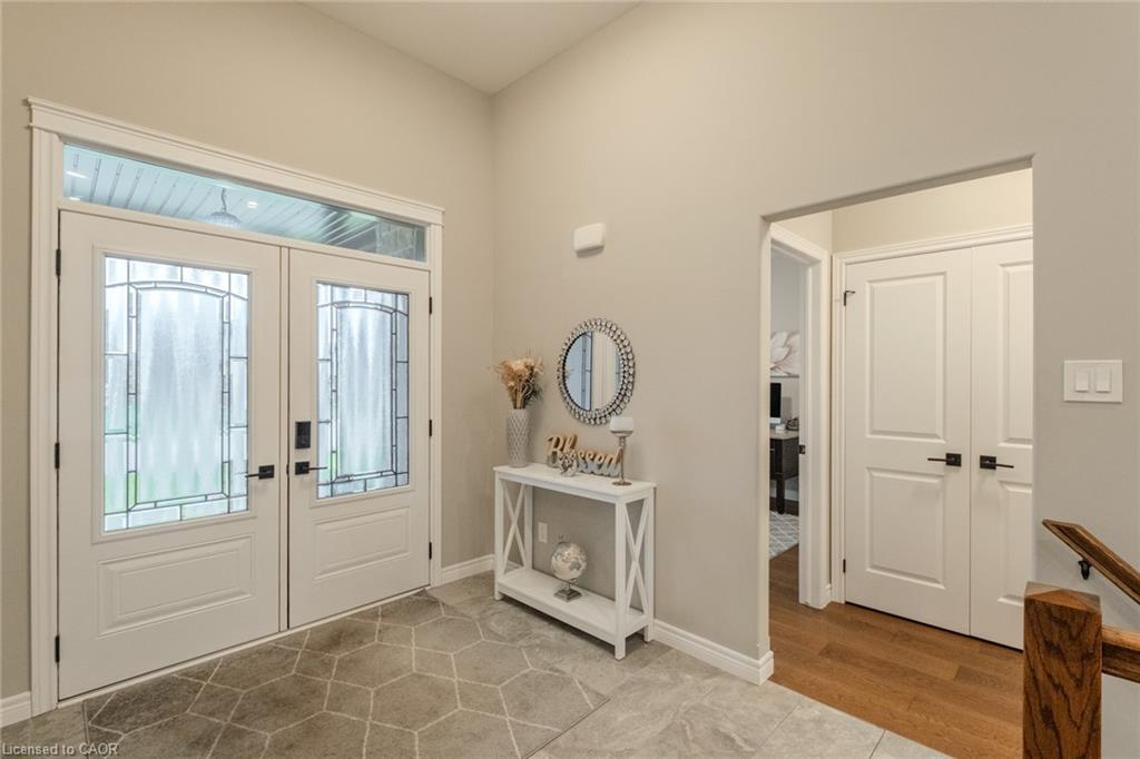 208 Oak Street, Simcoe, ON - Indoor Photo Showing Other Room