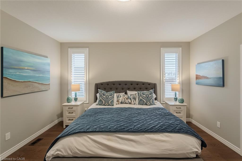 208 Oak Street, Simcoe, ON - Indoor Photo Showing Bedroom