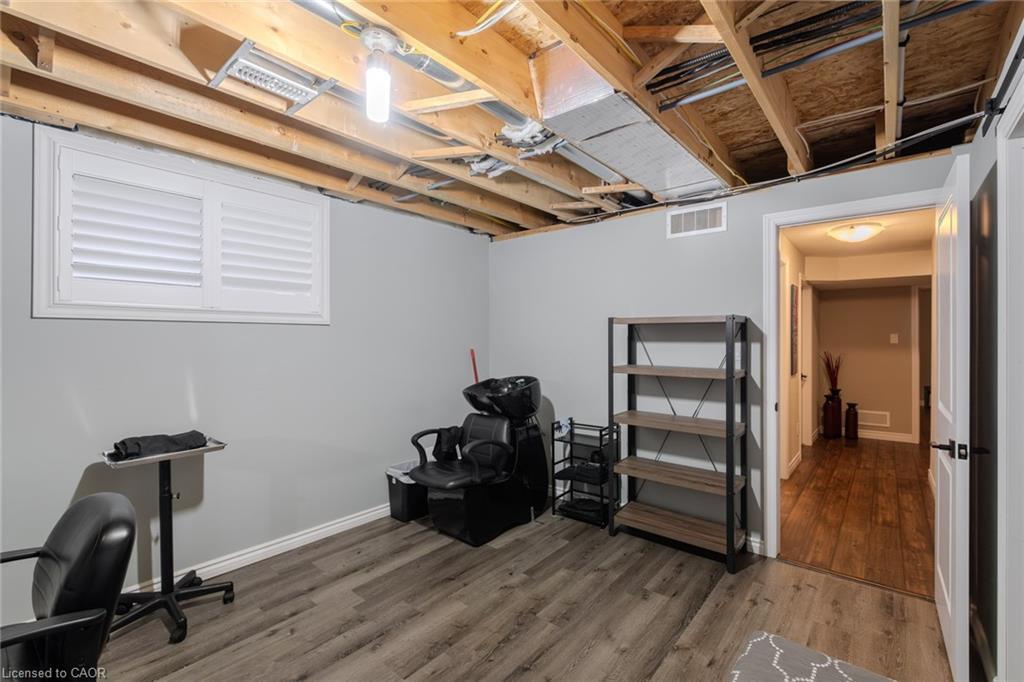 208 Oak Street, Simcoe, ON - Indoor Photo Showing Basement