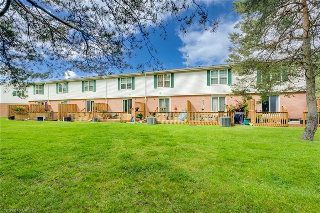 17-465 Woolwich Street N, Waterloo, ON - Outdoor With Deck Patio Veranda With Backyard