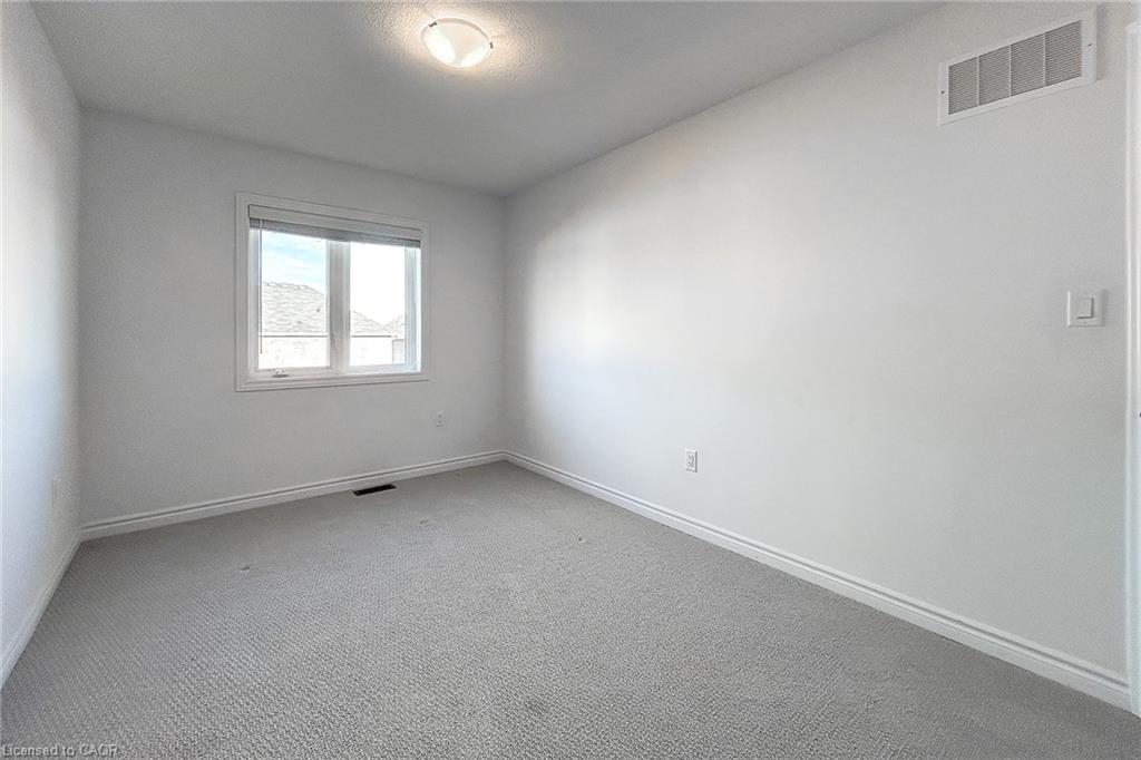 466 Blackburn Drive, Brantford, ON - Indoor Photo Showing Other Room