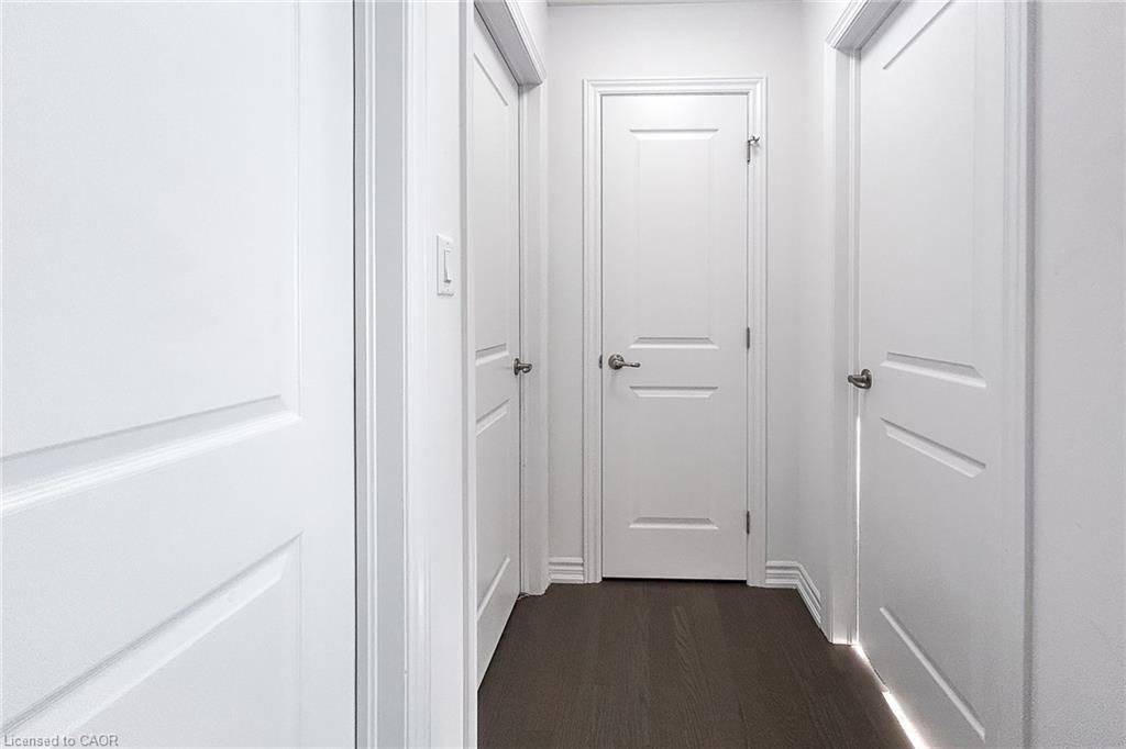 466 Blackburn Drive, Brantford, ON - Indoor Photo Showing Other Room