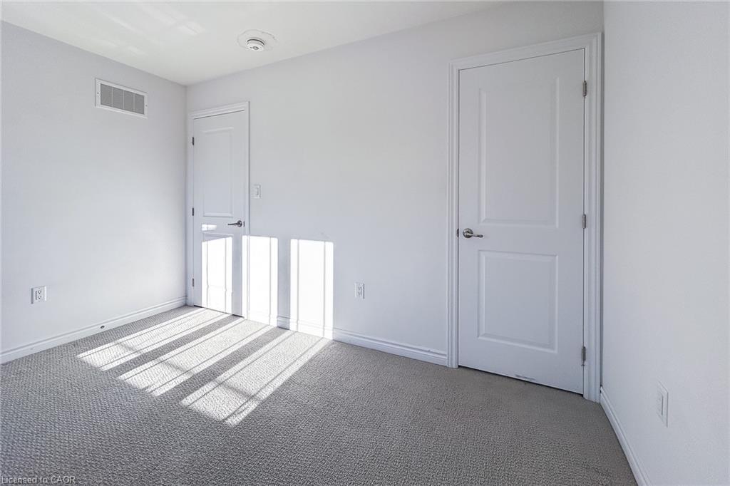 466 Blackburn Drive, Brantford, ON - Indoor Photo Showing Other Room