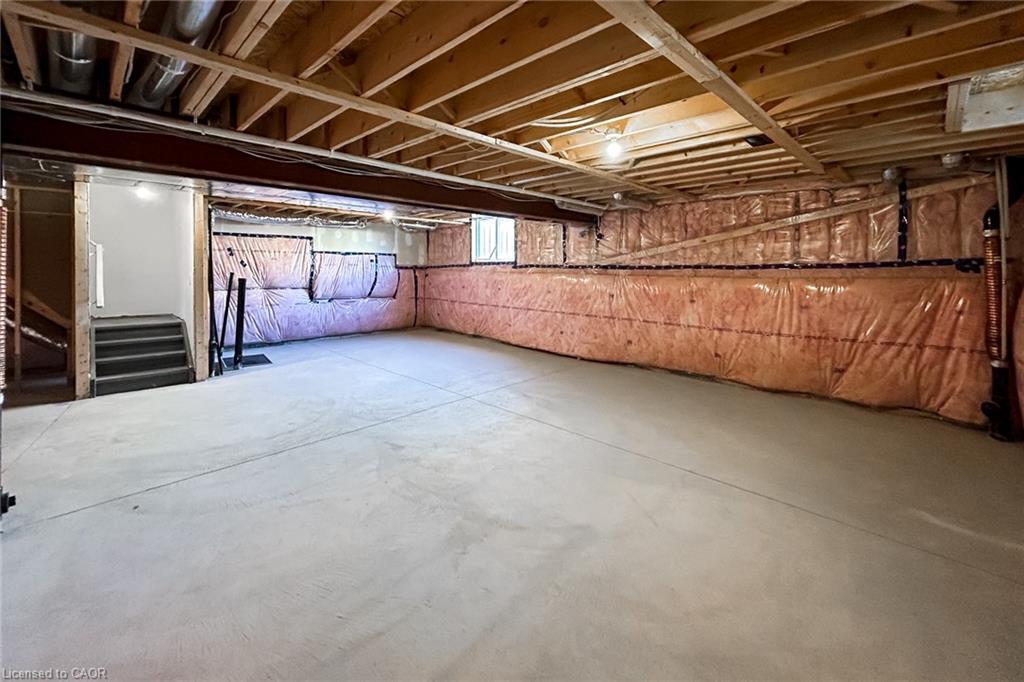 466 Blackburn Drive, Brantford, ON - Indoor Photo Showing Basement