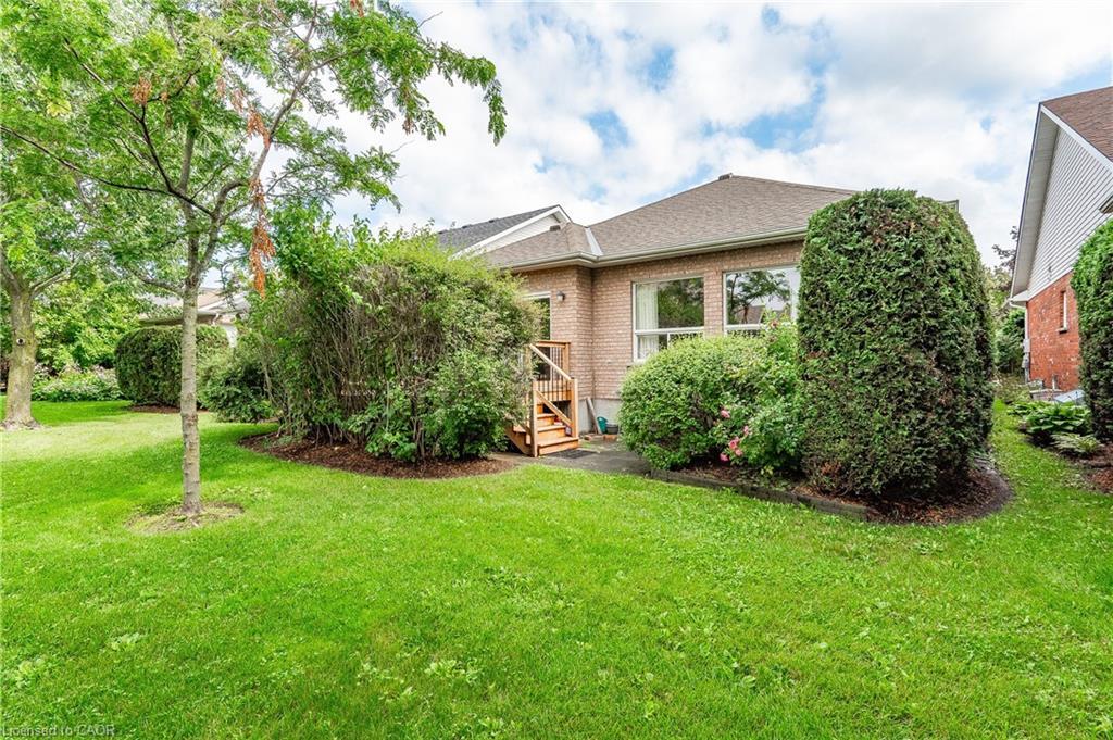 24 Beechlawn Boulevard, Guelph, ON - Outdoor