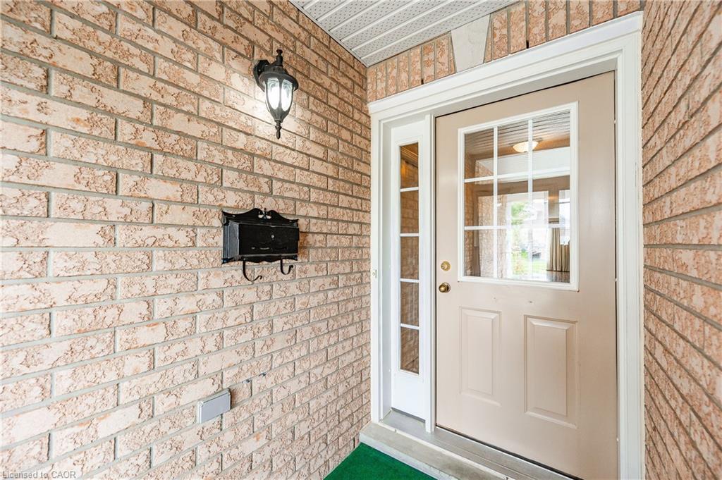 24 Beechlawn Boulevard, Guelph, ON - Outdoor With Exterior