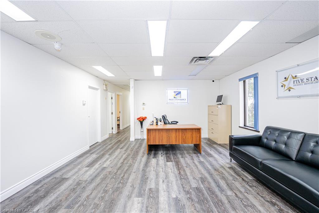 264 Woodlawn Road W, Guelph, ON