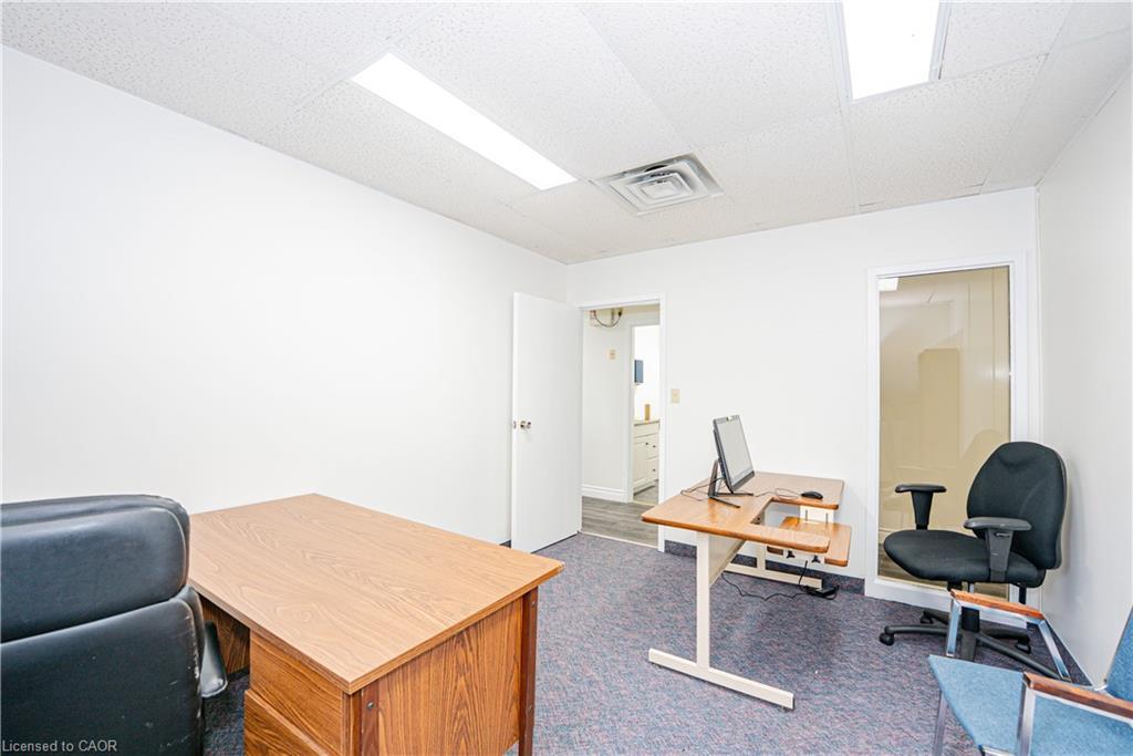 264 Woodlawn Road W, Guelph, ON