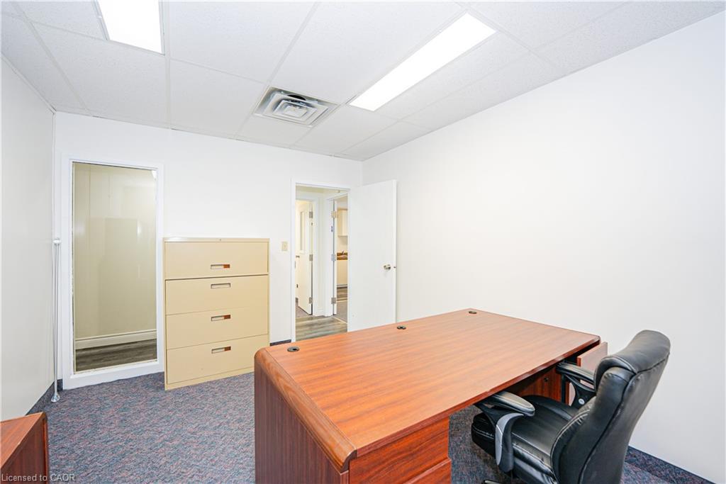 264 Woodlawn Road W, Guelph, ON