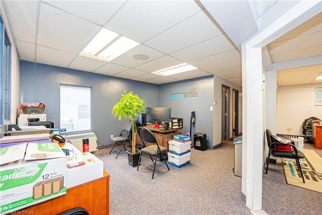 264 Woodlawn Road W, Guelph, ON