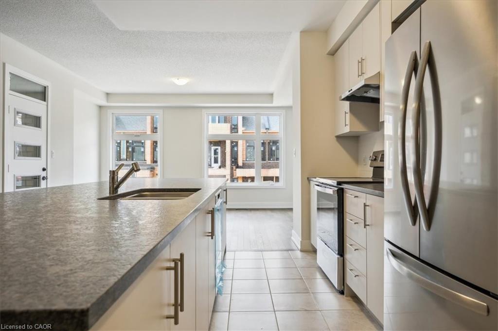 1237 Anthonia Trail, Oakville, ON - Indoor Photo Showing Kitchen
