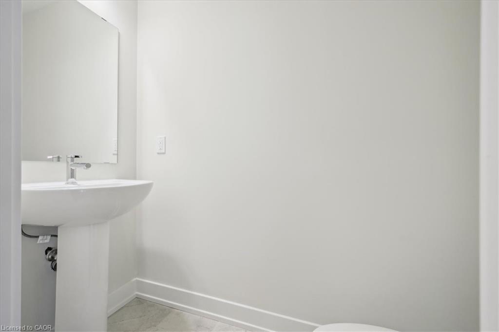 1237 Anthonia Trail, Oakville, ON - Indoor Photo Showing Bathroom