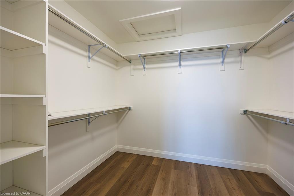 215 Lafayette Street E, Jarvis, ON - Indoor With Storage