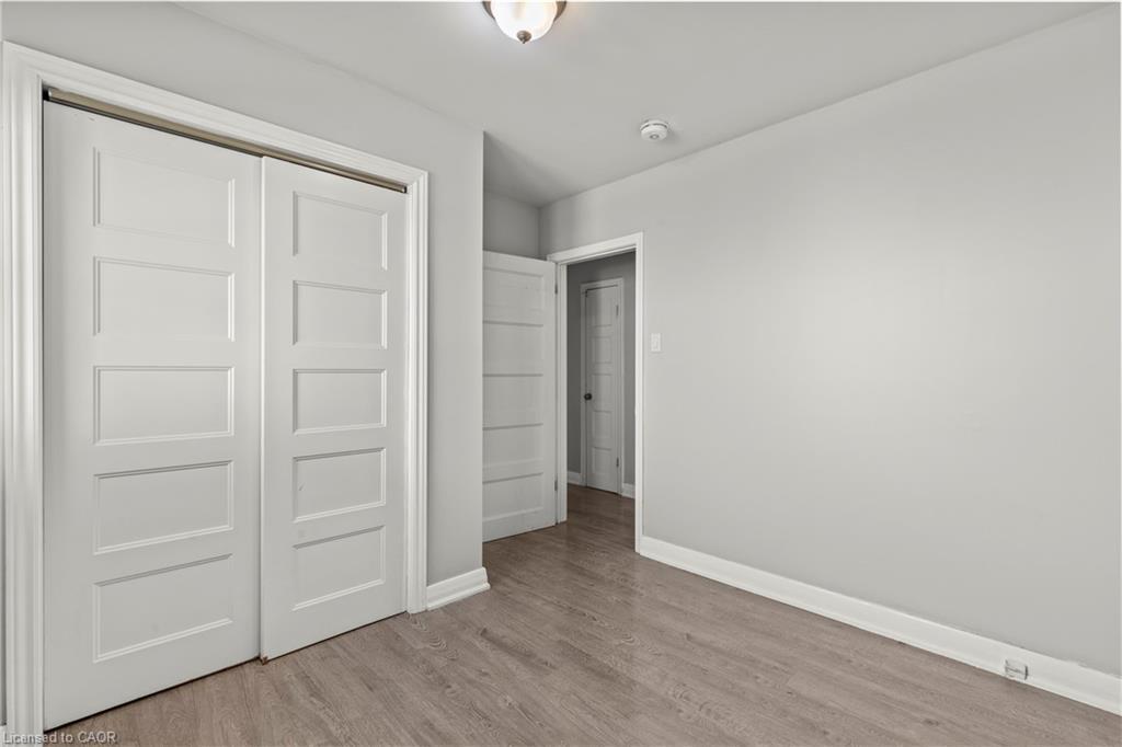 Main-14 Westmount Avenue, Thorold, ON - Indoor Photo Showing Other Room