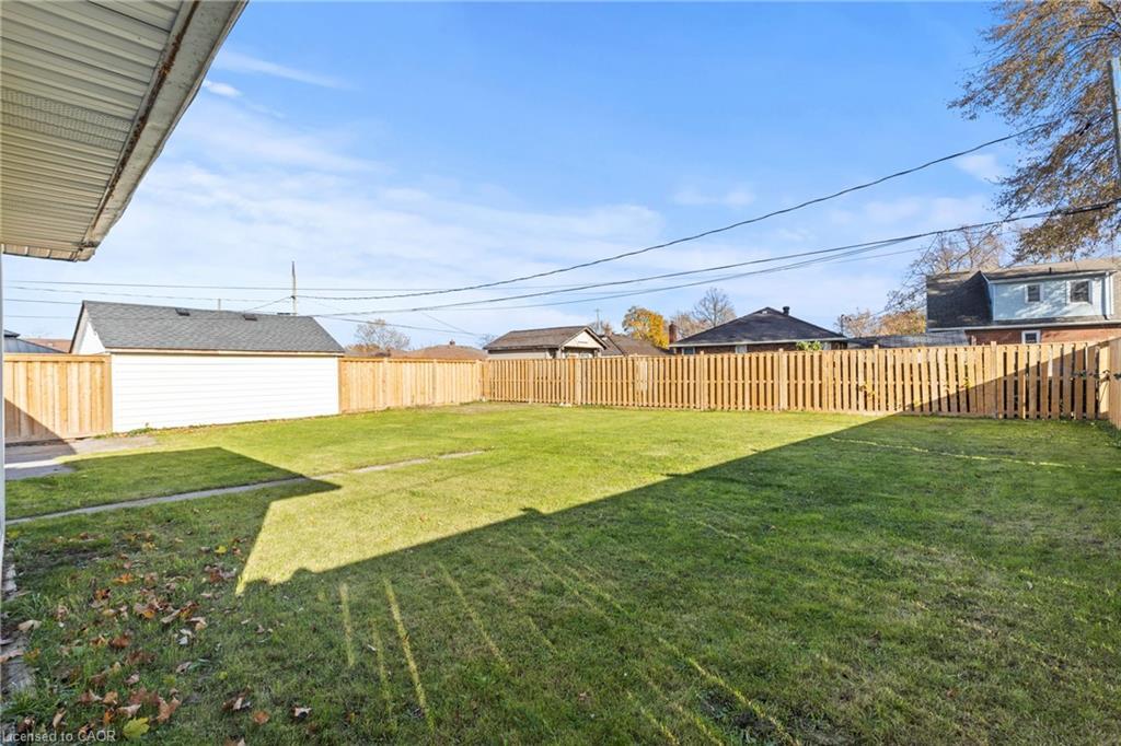Main-14 Westmount Avenue, Thorold, ON - Outdoor