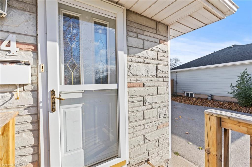 Main-14 Westmount Avenue, Thorold, ON - Outdoor With Exterior