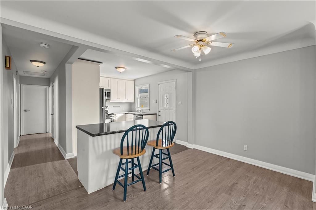 Lower-14 Westmount Avenue, Thorold, ON - Indoor