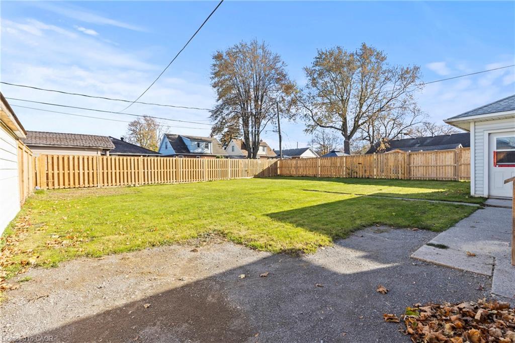 Lower-14 Westmount Avenue, Thorold, ON - Outdoor