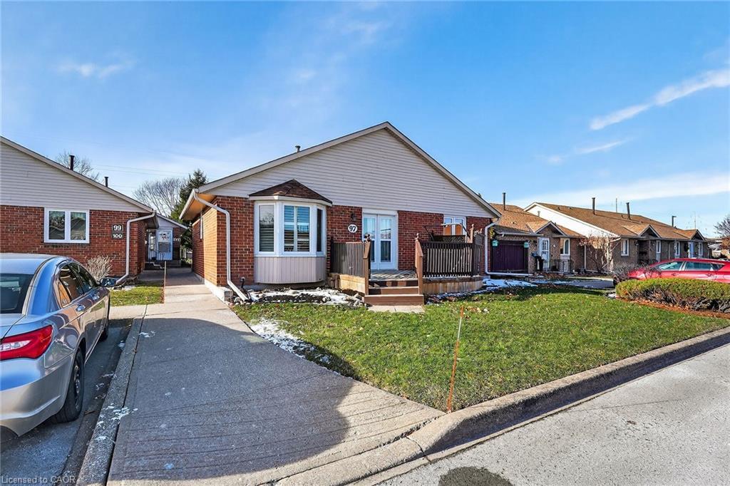 97-122 Bunting Road, St. Catharines, ON - Outdoor With Deck Patio Veranda