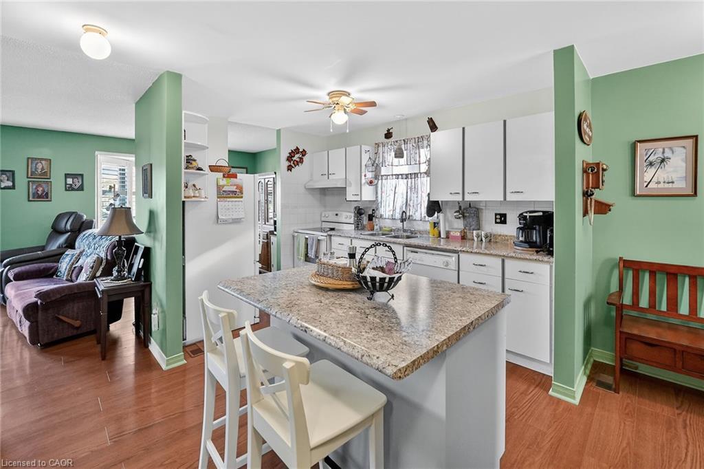 97-122 Bunting Road, St. Catharines, ON - Indoor