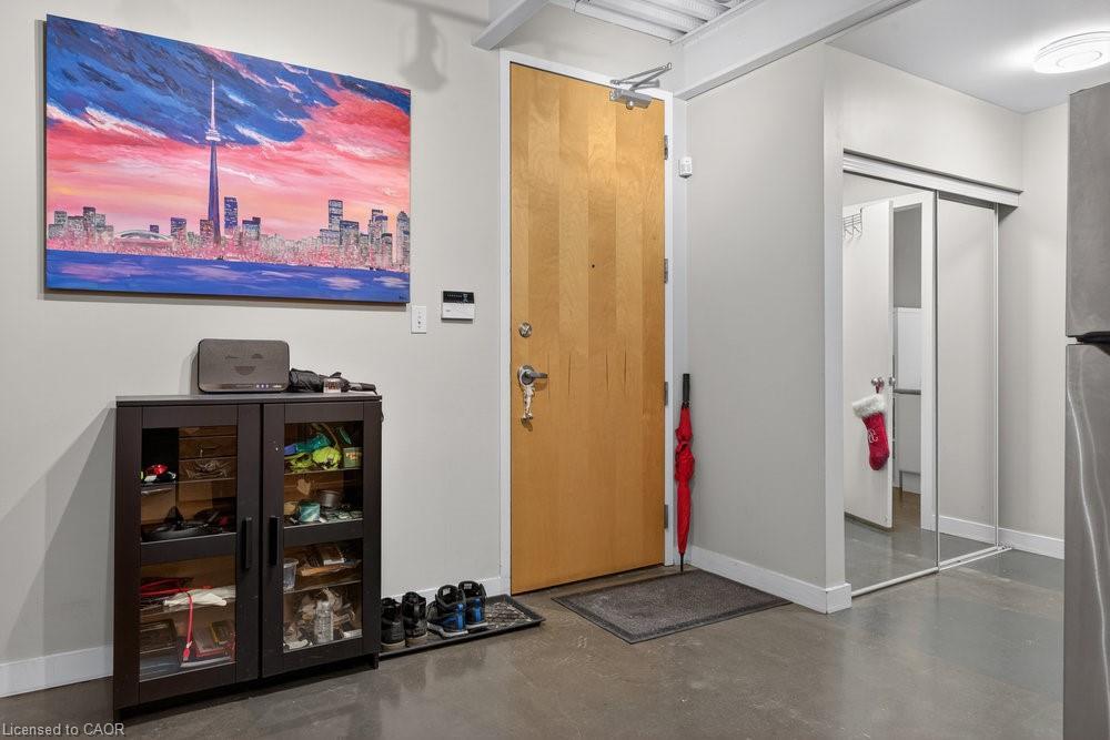 104-66 Bay Street S, Hamilton, ON - Indoor Photo Showing Other Room